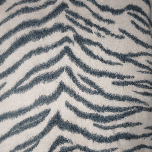 UEC Parisian Signature Animal Print Angora Button up cardigan Sweater sz Large - Picture 9 of 12